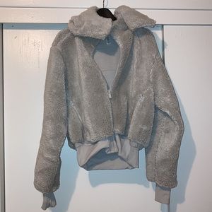 ALO Yoga foxy Sherpa Jacket
